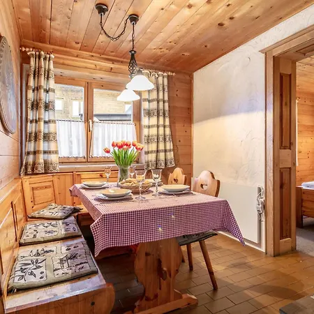 Huberhof Tatil Evi