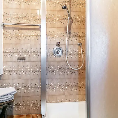 Huberhof 度假居 *